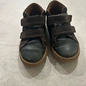 Kids Dark Grey and Brown Velcro Shoes